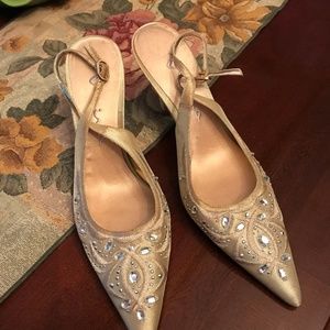 LEATHER EMBELLISHED HEELS  10M